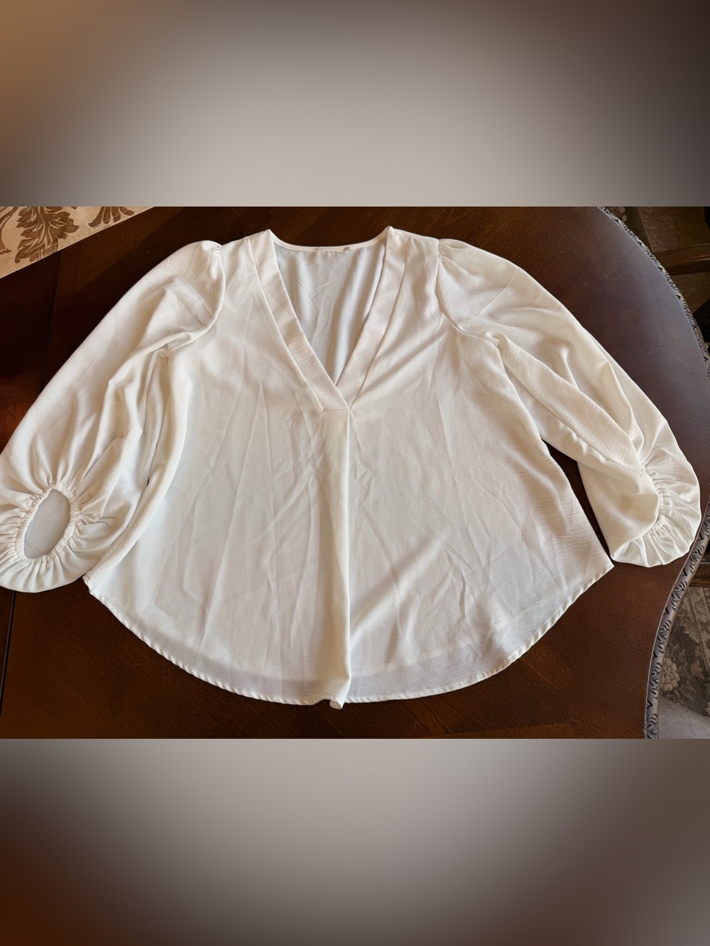 Altar'd State Ivory V-Neck Puff Sleeve Blouse Size Small